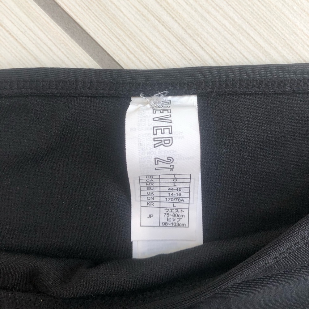 Bathing Suit - Picture 3 of 4